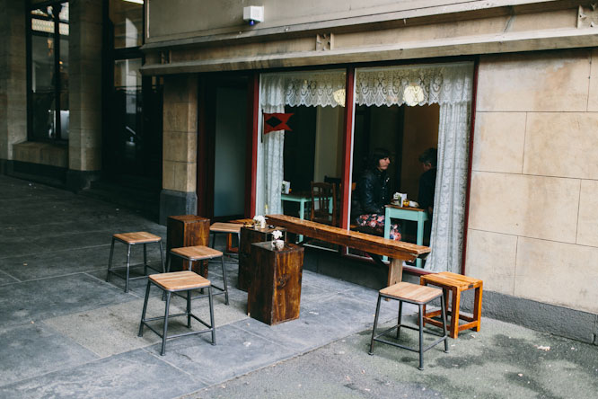 Exterior shot of Little King Cafe Melbourne
