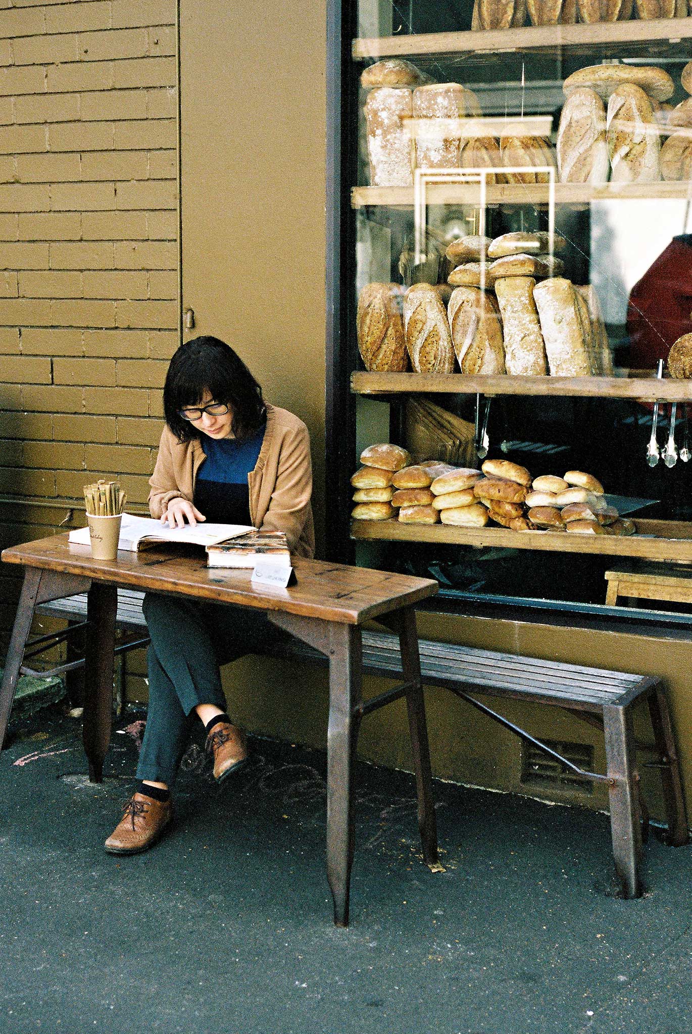 bourke-street-bakery-seating