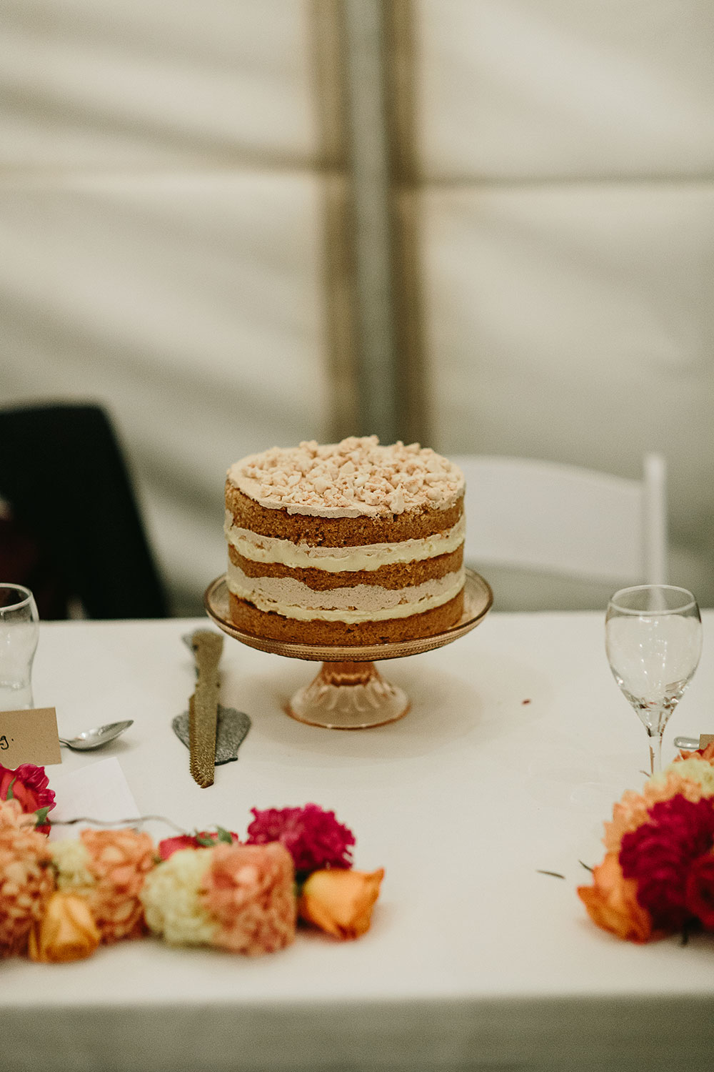 mildura-backyard-wedding-cake