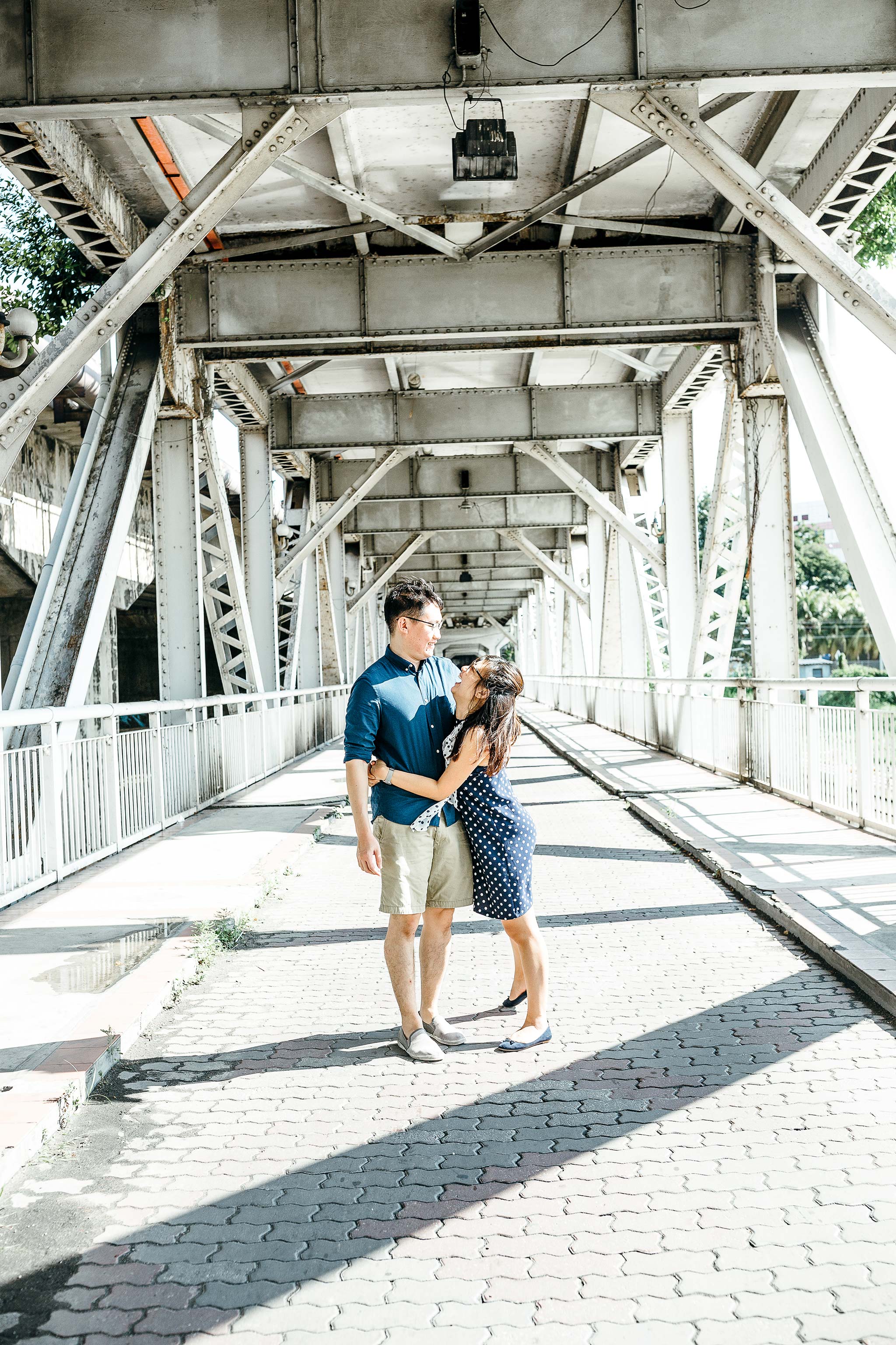 Klang-Engagement-Pre-Wedding-Photographer-Klang-River-Bridge