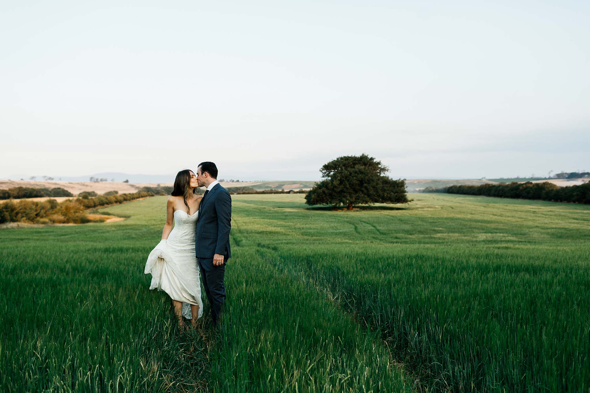 Launceston-Brickendon-barn-Wedding-Photographer-bride-groom-portrait