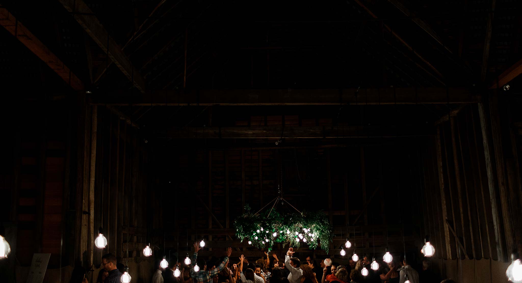 Launceston-Brickendon-barn-Wedding-Photographer-reception-dance-floor