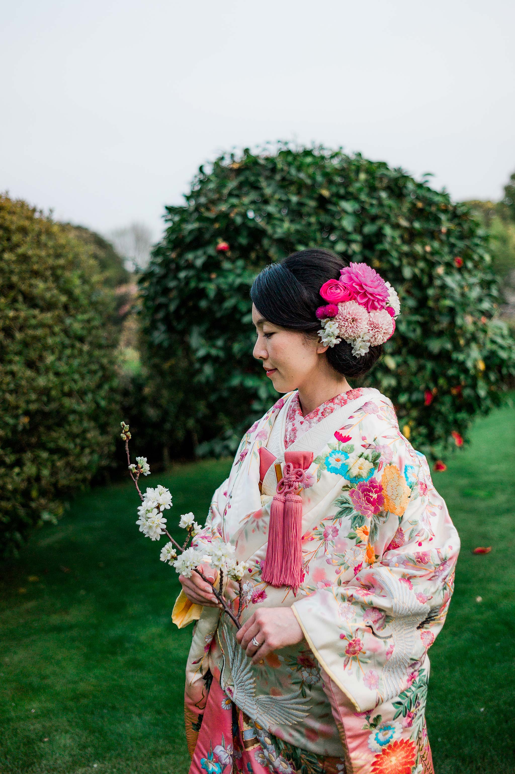 Osaka-Banpaku-Geihinkan-Wedding-reception-kimono-bride-groom