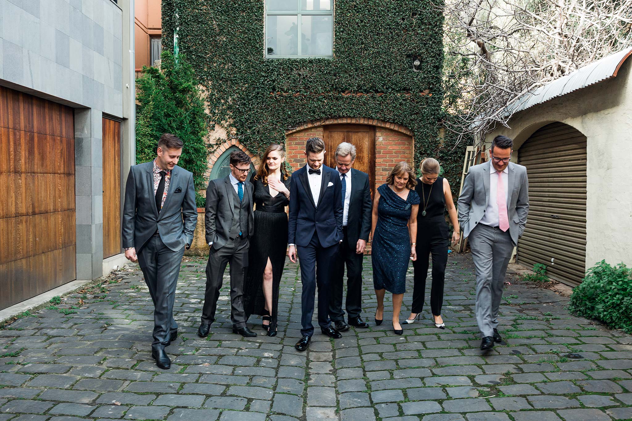 melbourne-fitzroy-st-andrews-conservatory-pumphouse-wedding-groom-family-group