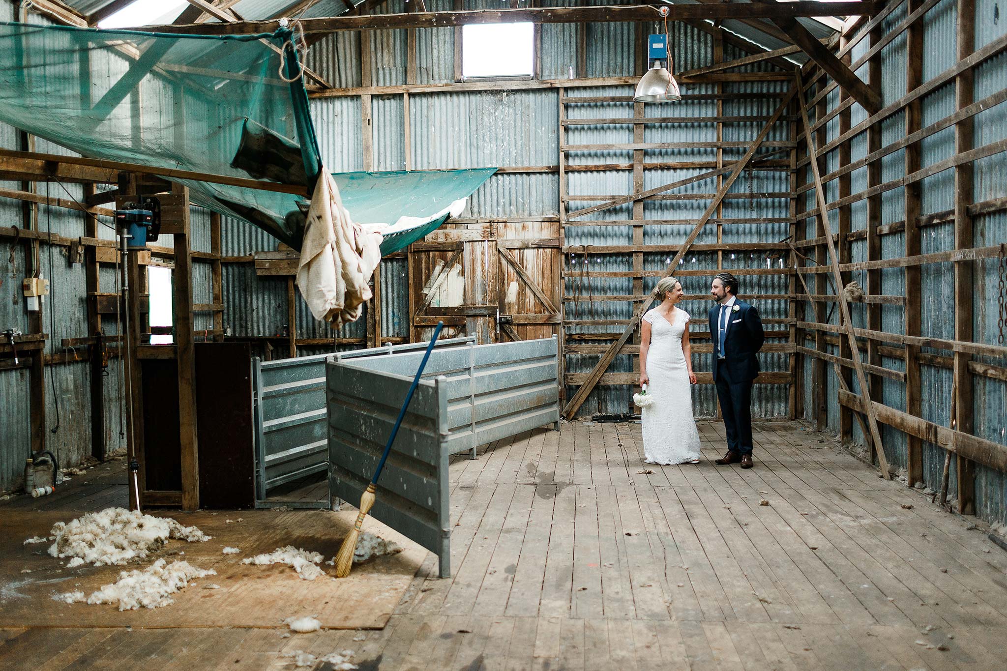 melbourne-wedding-photographer-farm-house-portrait
