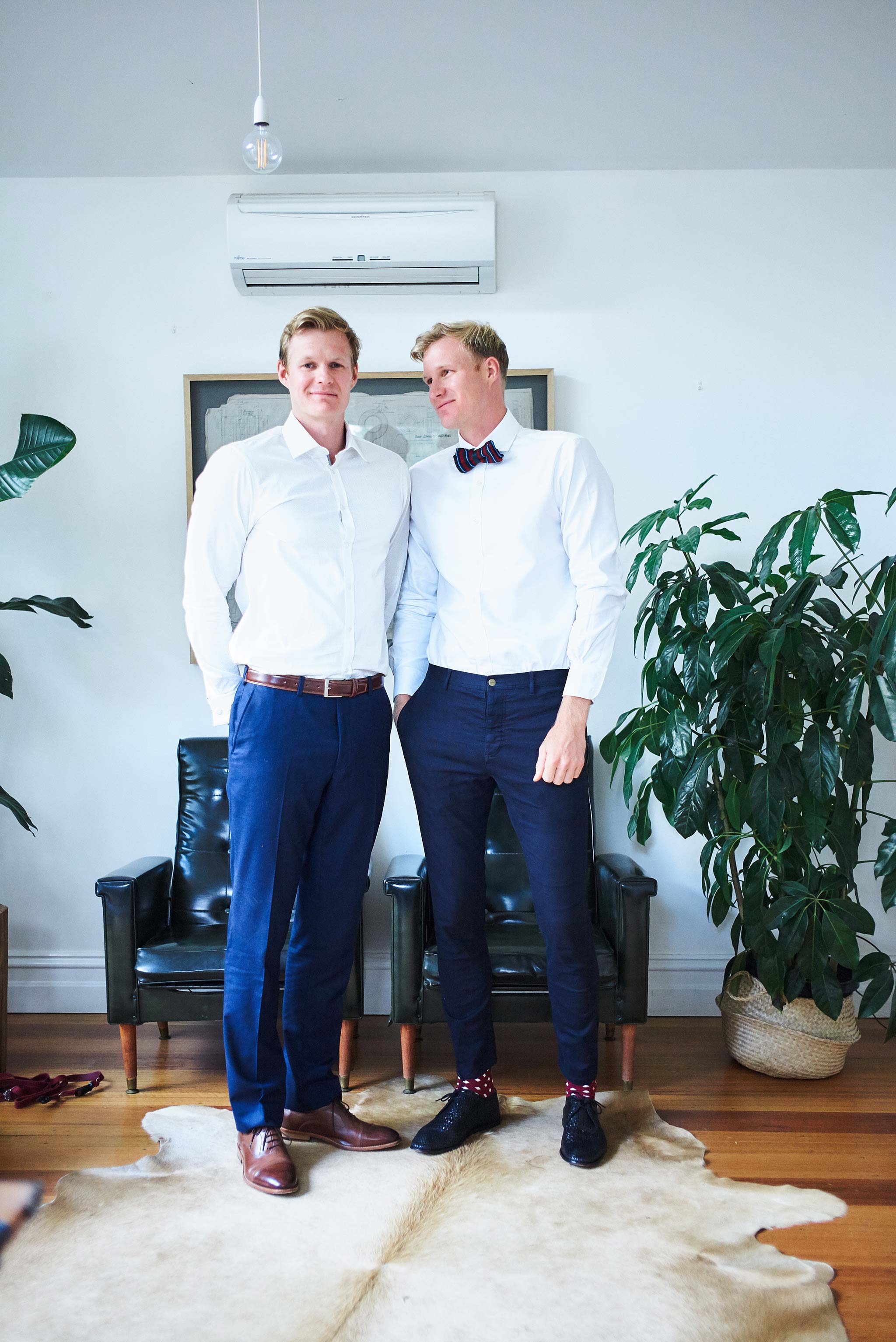 Melbourne-Fitzroy-Surprise-Winter-Wedding-photographer-getting-ready-first-look-groom-best-man-twin