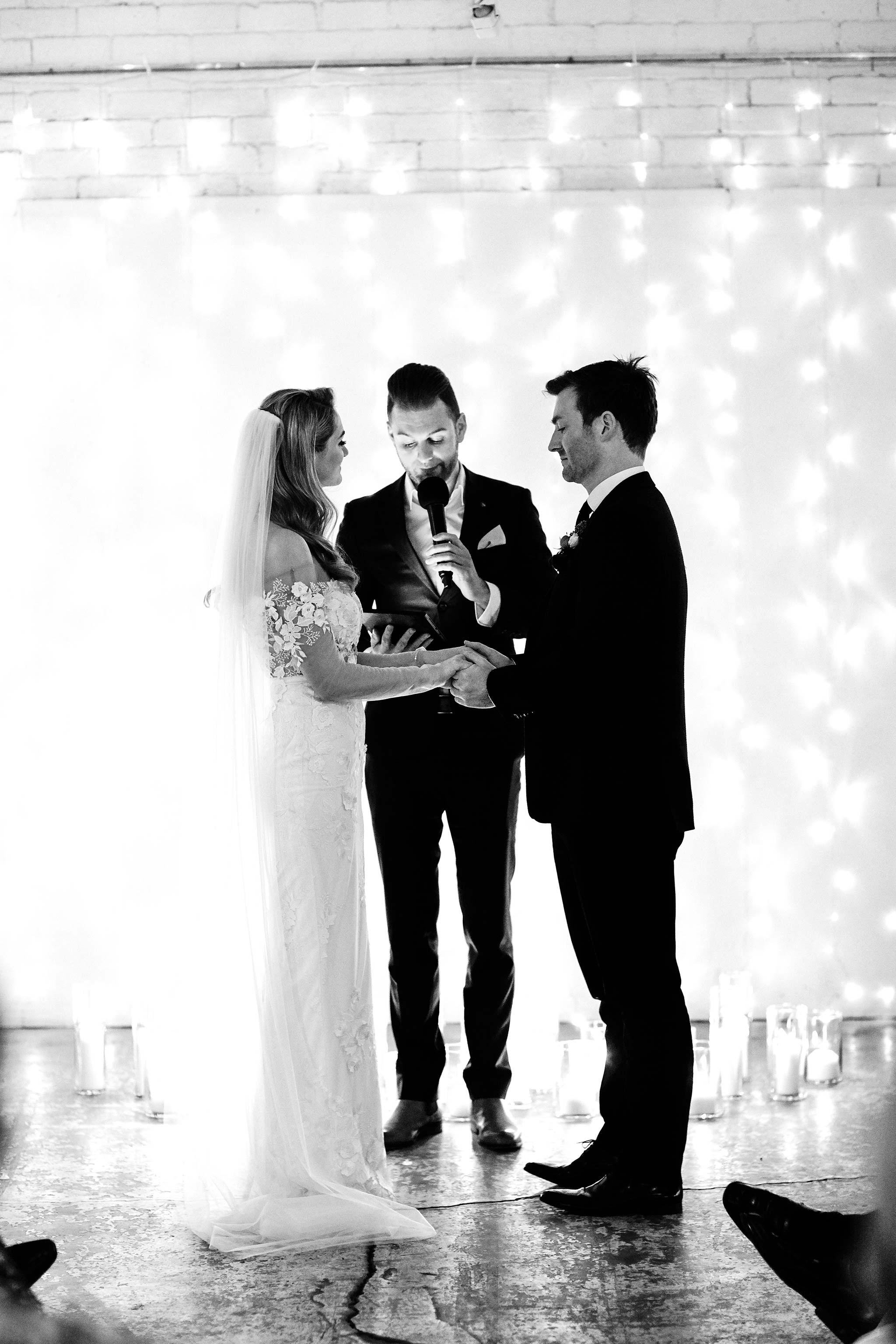 Melbourne-Wedding-Photographer-smartartz-gallery-ceremony