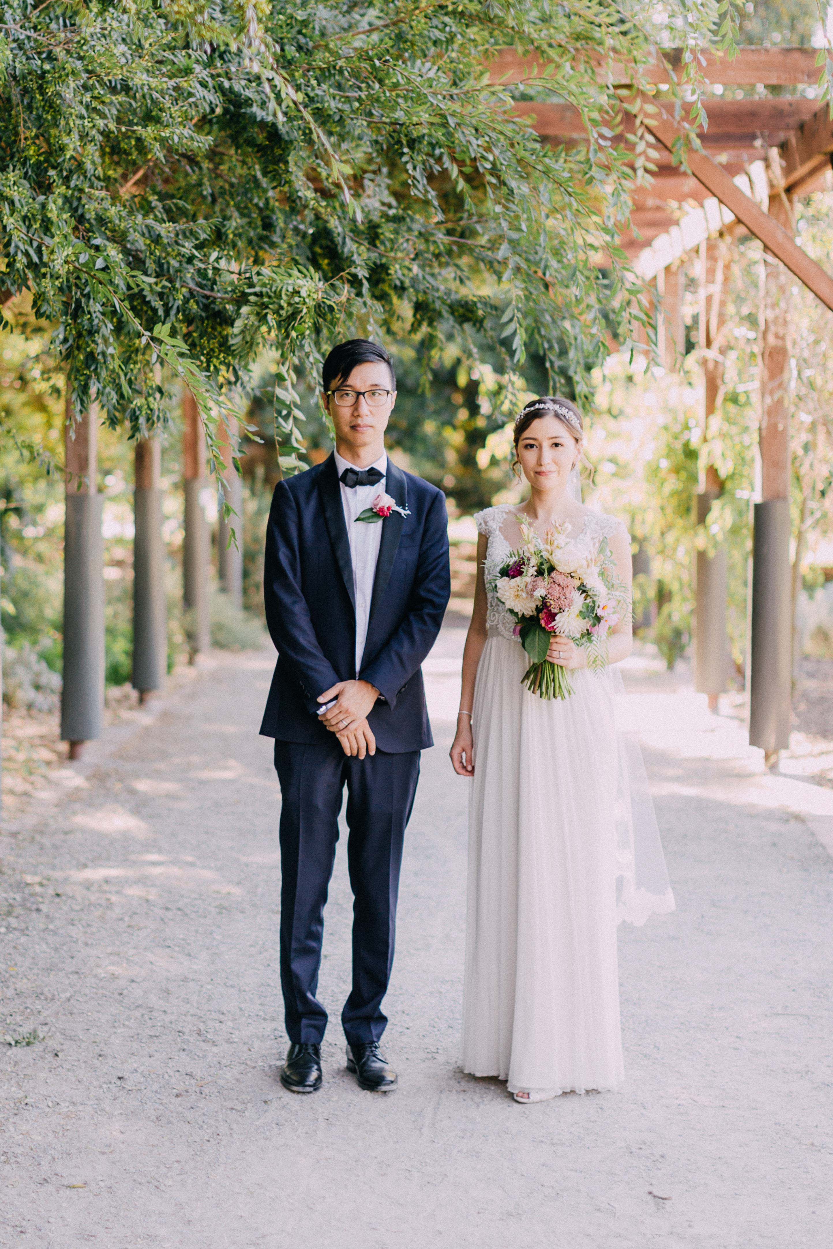 Melbourne-st-kilda-botanical-garden-wedding-photographer-portrait-formal