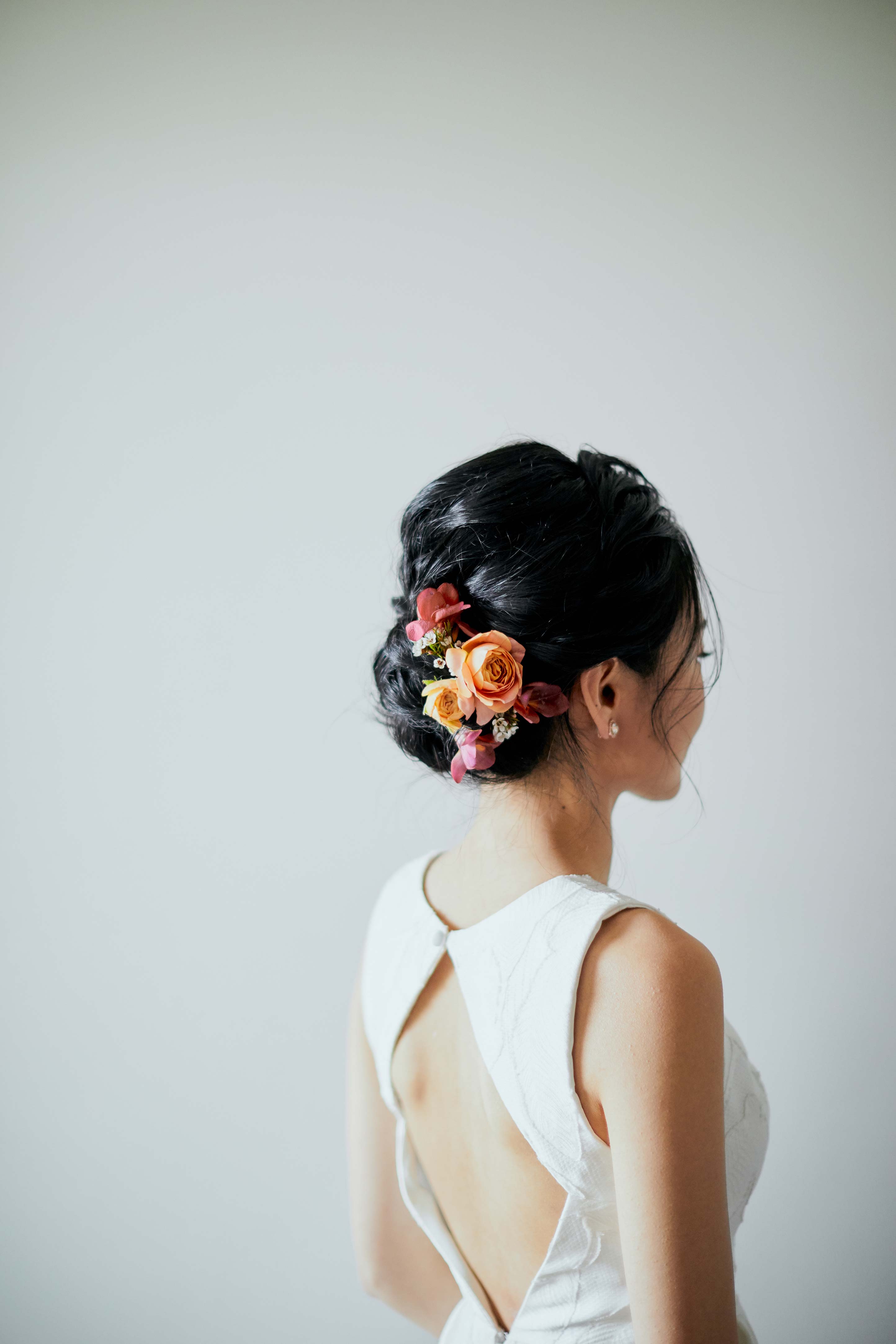 Melbourne-Wedding-Photographer-Kettle-Black-bride-hair-flower