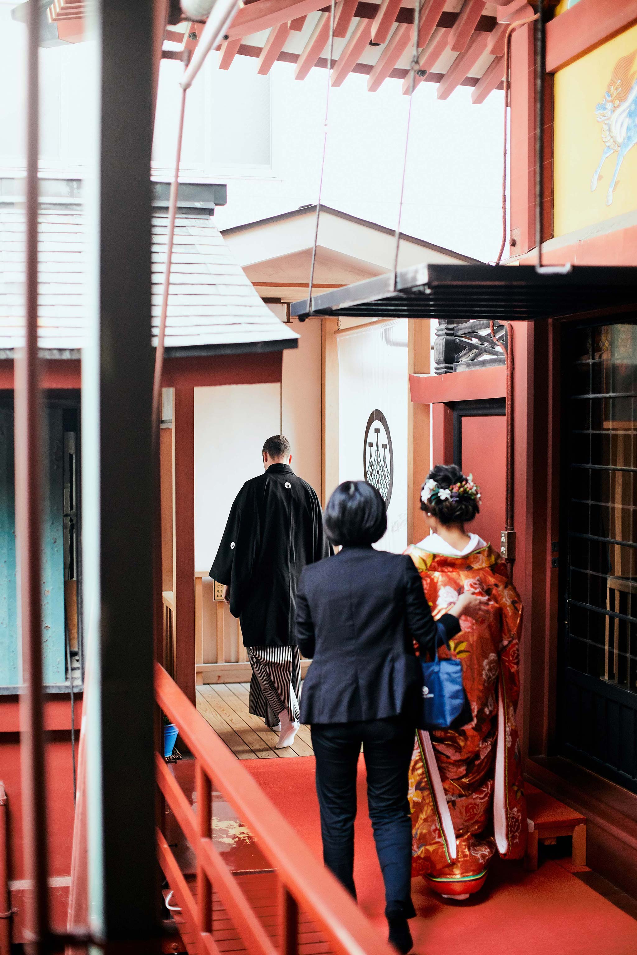 tokyo asakusa shrine traditional wedding bride groom entering